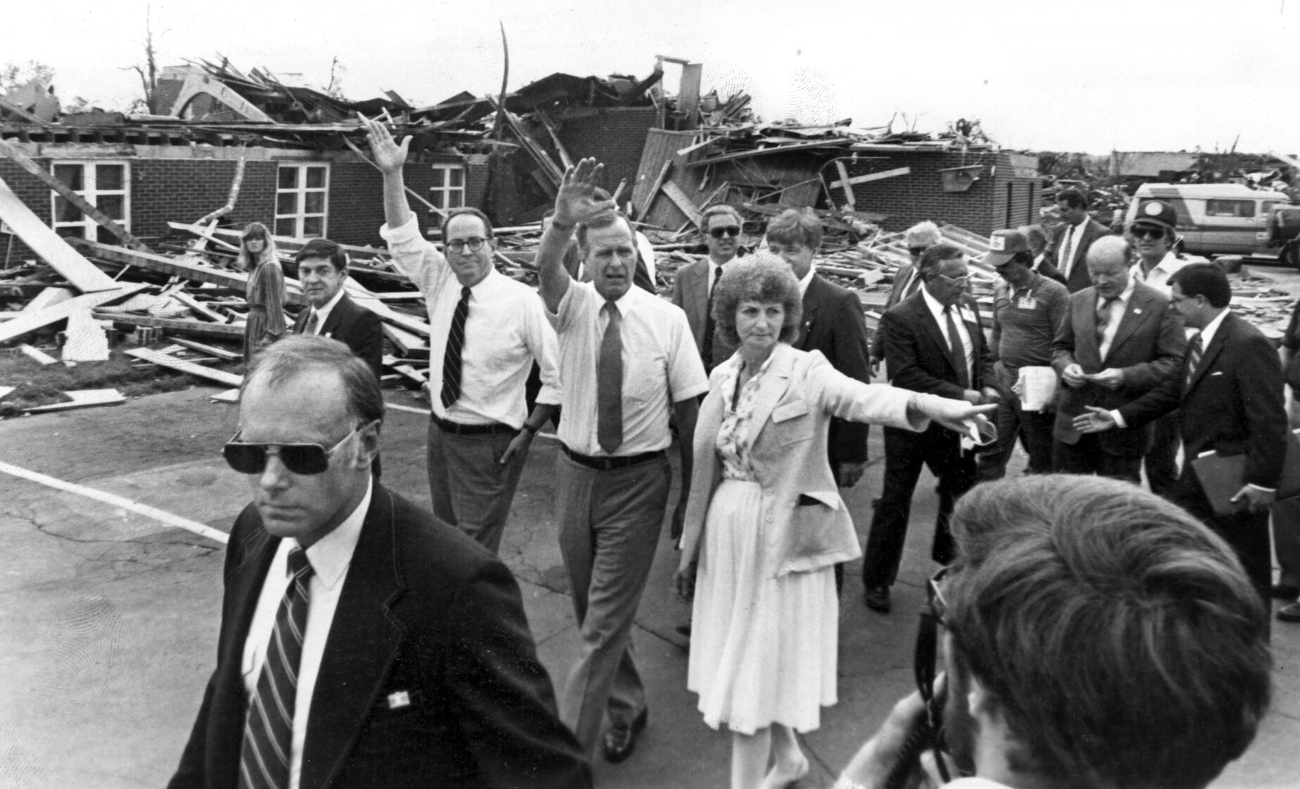 1985-06TORN VIPs wheatland.jpg